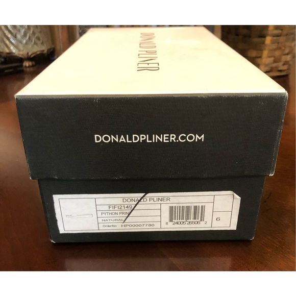 DONALD PLINER - L Sz 6 “FiFi” Sandal Python Print Leather Low Wedge. NEW IN BOX! - Picture 14 of 14